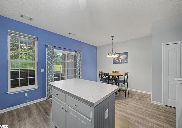 Photo 4 of Townhouse for sale at 505 Fagin Cir, Mauldin, SC 29662 | MLS# 1597763 | Listing updated on 2026-09-06