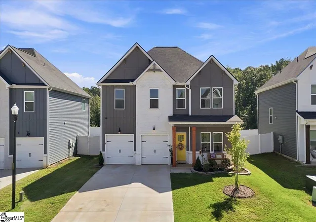 Photo 2 of Single family home for sale at 244 Juniper Valley Cir, Piedmont, SC 29673 | MLS# 1602169 | Listing updated on 2026-09-18