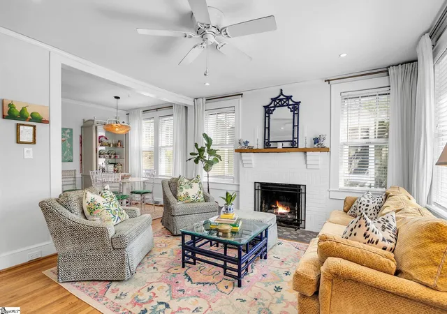Photo 3 of Single family home for sale at 113 Brookway Dr, Greenville, SC 29605 | MLS# 1598206 | Listing updated on 2026-07-22