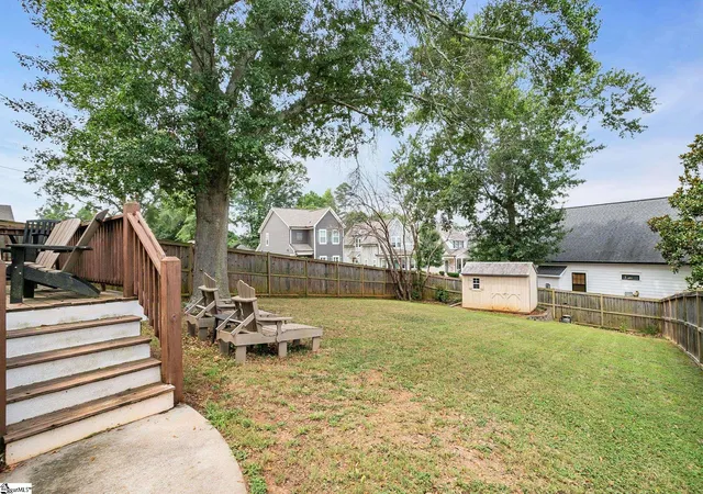 Photo 28 of Single family home for sale at 122 Oakland Dr, Greenville, SC 29607 | MLS# 1600120 | Listing updated on 2026-09-10