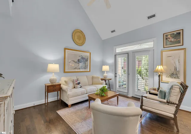 Photo 2 of Condo for sale at 15 A Edge Ct #Unit A, Greenville, SC 29609 | MLS# 1601939 | Listing updated on 2026-10-06