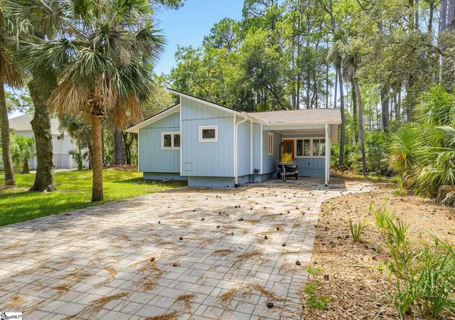 Photo 3 of Single family home for sale at 371 Speckled Trout Rd, Fripp Island, SC 29920 | MLS# 1602357 | Listing updated on 2026-09-04