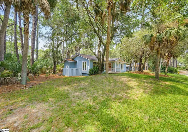 Photo 3 of Single family home for sale at 371 Speckled Trout Rd, Fripp Island, SC 29920 | MLS# 1602357 | Listing updated on 2026-09-04