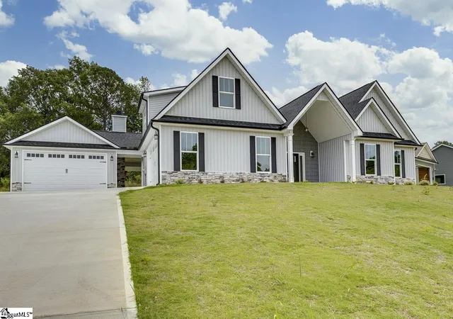 Photo 1 of Single family home for sale at 110 Hintons Farms Dr, Easley, SC 29640 | MLS# 1601824 | Listing updated on 2026-08-26