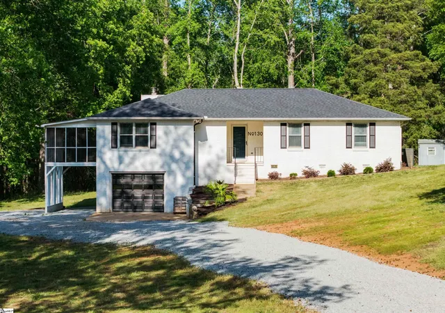 Photo 1 of Single family home for sale at 130 Daniel Dr, Anderson, SC 29626 | MLS# 1598652 | Listing updated on 2026-09-24