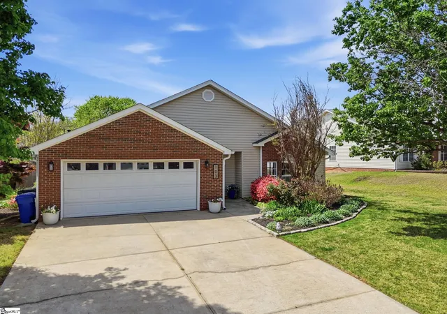 Photo 1 of Sale Pending at 103 Pink Blossom Ct, Greenville, SC 29607 | MLS# 1587755 | Listing updated on 2026-04-15