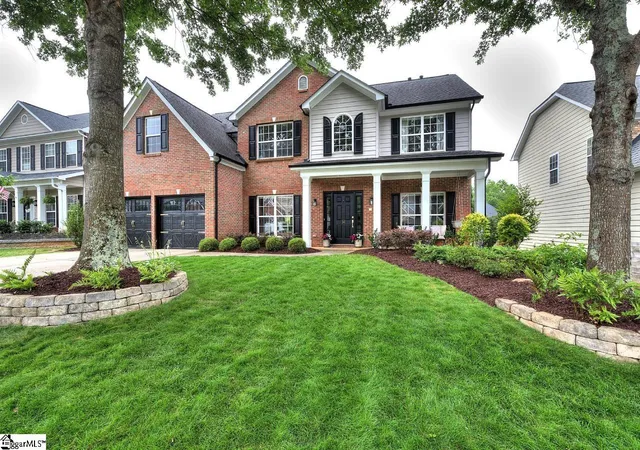 Photo 2 of Single family home for sale at 14 Springhead Wy, Greer, SC 29650 | MLS# 1593409 | Listing updated on 2026-06-04