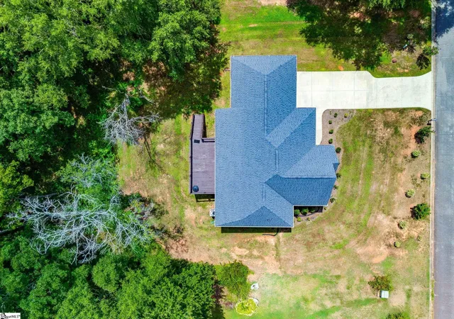 Photo 4 of Single family home for sale at 110 Equestrian Trl, Easley, SC 29642 | MLS# 1601409 | Listing updated on 2026-08-20