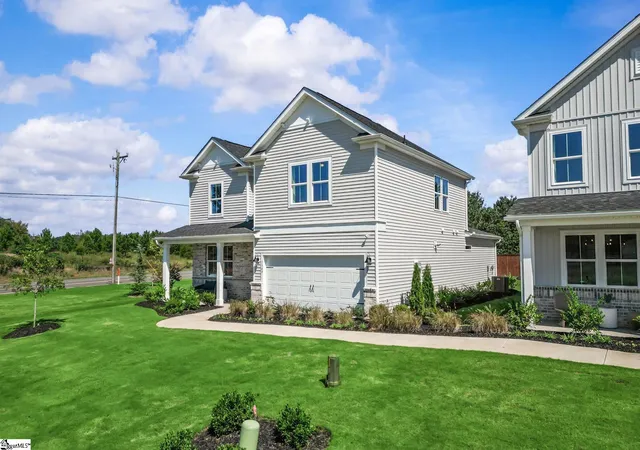 Photo 3 of Single family home for sale at 869 Sweetwater Springs Dr #Lot 99, Moore, SC 29369 | MLS# 1602492 | Listing updated on 2026-09-03