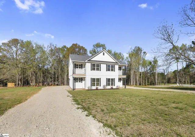 3rd image of 1717 Edwards Rd, Woodruff, SC 29388 | MLS# 1587857