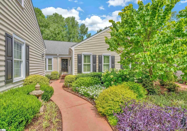 Photo 1 of Sale Pending at 1270 Shadow Wy, Greenville, SC 29615 | MLS# 1599904 | Listing updated on 2026-08-14