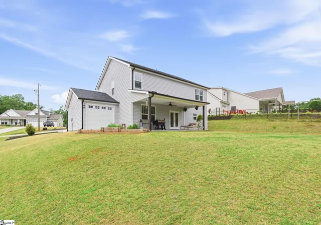 Homes for sale in Anderson, SC | 114 Inlet Pointe Dr, Anderson, SC 29625 | MLS# 1591570