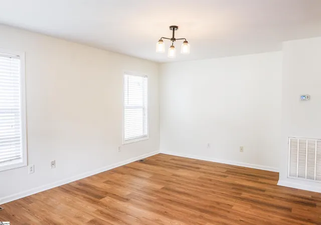 2nd image of 12 Fleming St, Greenville, SC 29607 | MLS# 1597515