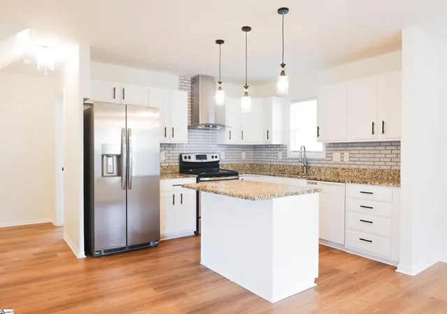 5th image of 12 Fleming St, Greenville, SC 29607 | MLS# 1597515