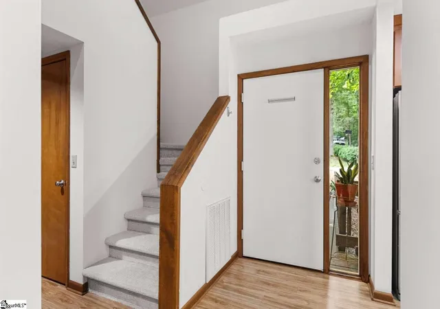 Photo 3 of Single family home for sale at 105 Mitchell Ave, Clemson, SC 29631 | MLS# 1602368 | Listing updated on 2026-08-31