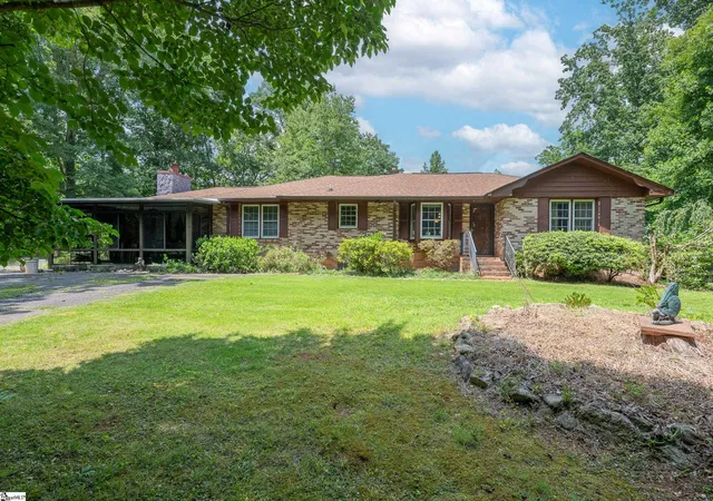 Homes for sale in Marietta, SC | 116 Sycamore Dr, Marietta, SC 29661 | MLS# 1597331
