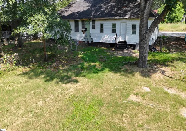 Homes for sale in Belton, SC | 124 Rice St, Belton, SC 29627 | MLS# 1590146