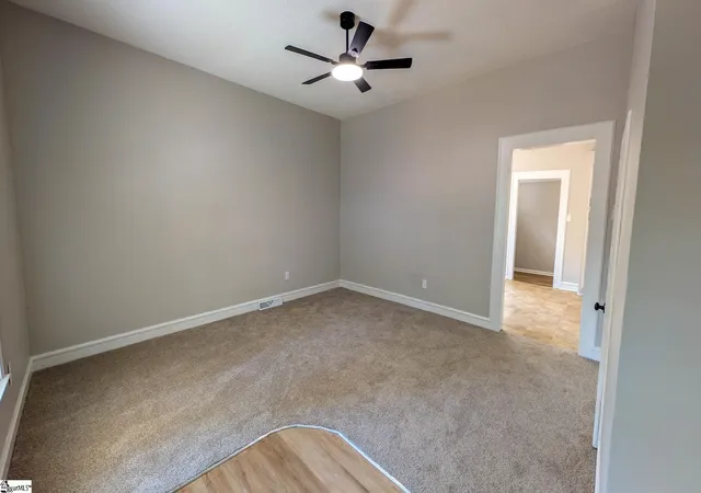 Photo 3 of Single family home for sale at 6 9th St, Greenville, SC 29611 | MLS# 1601320 | Listing updated on 2026-09-16