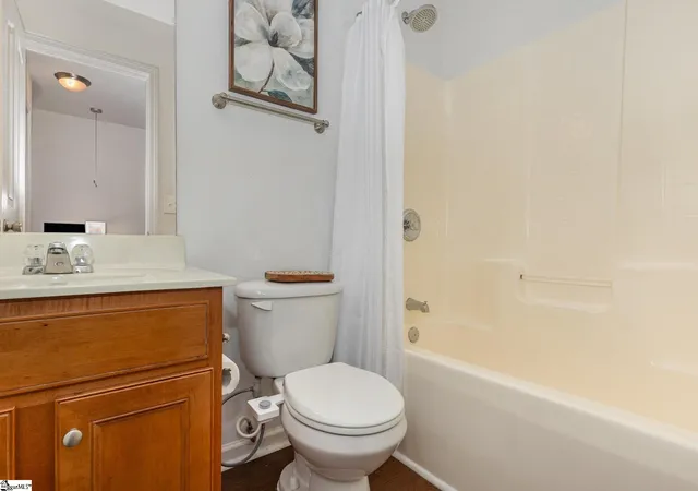 Photo 15 of Townhouse for sale at 205 Bedwin Ct, Mauldin, SC 29662 | MLS# 1599237 | Listing updated on 2026-08-24
