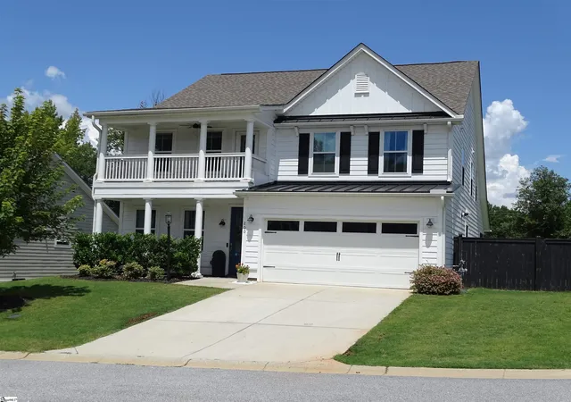 Photo 1 of Single family home for sale at 200 Armitage Wy, Taylors, SC 29687 | MLS# 1600808 | Listing updated on 2026-09-11