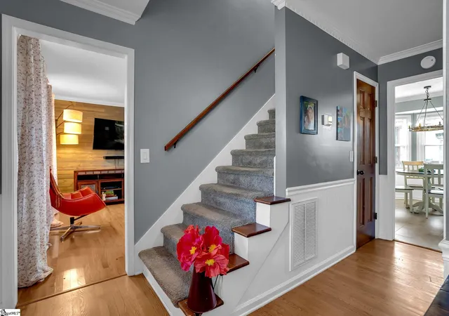 Photo 4 of Single family home for sale at 5 Foxtrail Ct, Simpsonville, SC 29680 | MLS# 1579200 | Listing updated on 2026-09-11