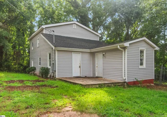 Photo 1 of Single family home for sale at 252 N Suber Rd, Greer, SC 29651 | MLS# 1601756 | Listing updated on 2026-08-24