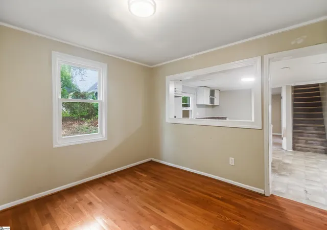 Photo 2 of Single family home for sale at 252 N Suber Rd, Greer, SC 29651 | MLS# 1601756 | Listing updated on 2026-08-24