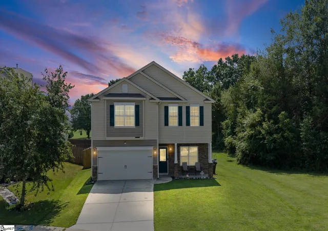 Photo 2 of Single family home for sale at 114 Cypress Landing Pl, Greer, SC 29651 | MLS# 1600696 | Listing updated on 2026-08-13