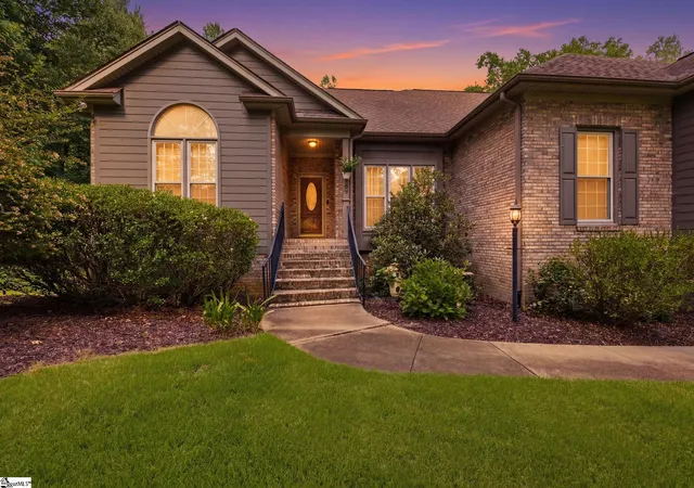 Photo 1 of Single family home for sale at 703 Garnett Wy, Simpsonville, SC 29680 | MLS# 1597329 | Listing updated on 2026-07-30