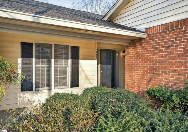 Photo 1 of Single family home for sale at 601 Dove Ter, Greenville, SC 29605 | MLS# 1583116 | Listing updated on 2026-08-10
