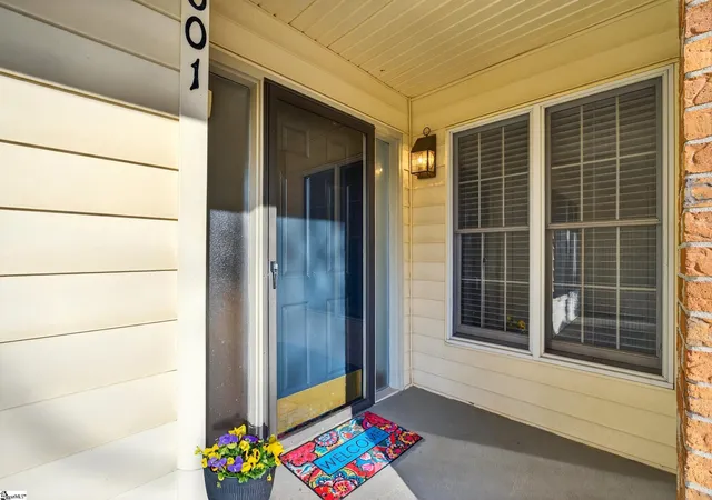 Photo 3 of Single family home for sale at 601 Dove Ter, Greenville, SC 29605 | MLS# 1583116 | Listing updated on 2026-08-10