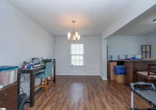 Photo 4 of Single family home for sale at 611 Willow Bank Lndg, Moore, SC 29369 | MLS# 1600863 | Listing updated on 2026-08-25