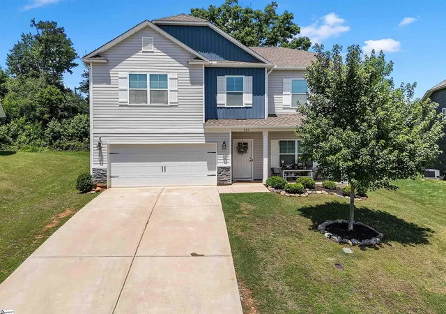Photo 1 of Single family home for sale at 463 Torrington Dr, Duncan, SC 29334 | MLS# 1593286 | Listing updated on 2026-09-03