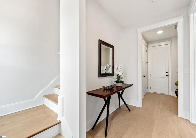 5th image of 1305 Pendleton St #Unit 12, Greenville, SC 29611 | MLS# 1589767