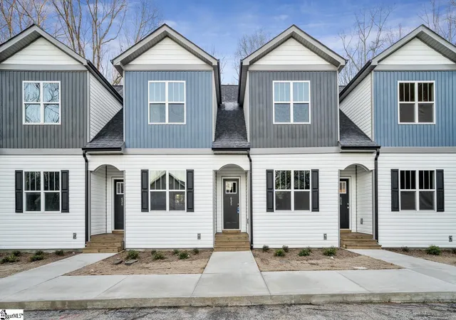 Photo 1 of Townhouse for sale at 628 Forest Creek Cir, Greer, SC 29651 | MLS# 1594958 | Listing updated on 2026-06-17