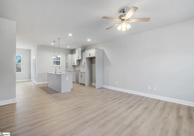 Photo 3 of Townhouse for sale at 628 Forest Creek Cir, Greer, SC 29651 | MLS# 1594958 | Listing updated on 2026-06-17