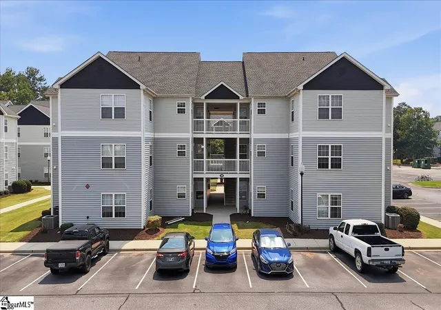 Photo 2 of Condo for sale at 146 University Village Dr #Unit J, Central, SC 29630 | MLS# 1600056 | Listing updated on 2026-08-27