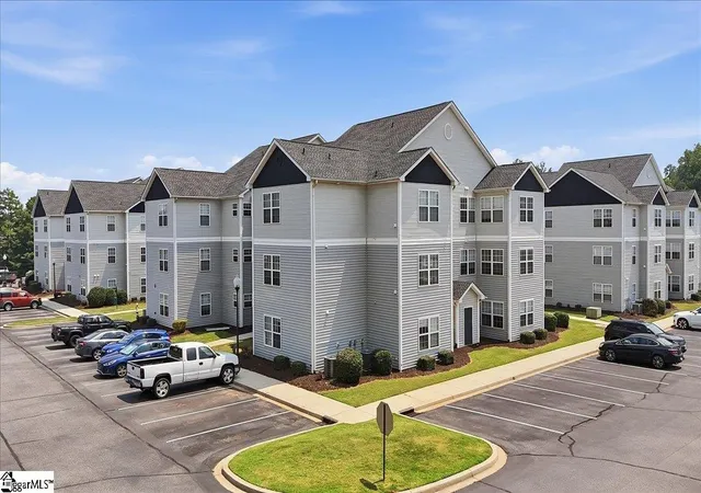 Photo 3 of Condo for sale at 146 University Village Dr #Unit J, Central, SC 29630 | MLS# 1600056 | Listing updated on 2026-08-27