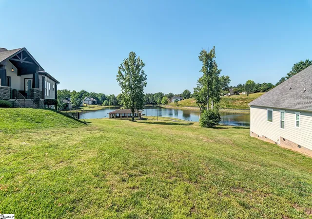 Homes for sale in Roebuck, SC | 424 Congaree Rd, Roebuck, SC 29376 | MLS# 1592472