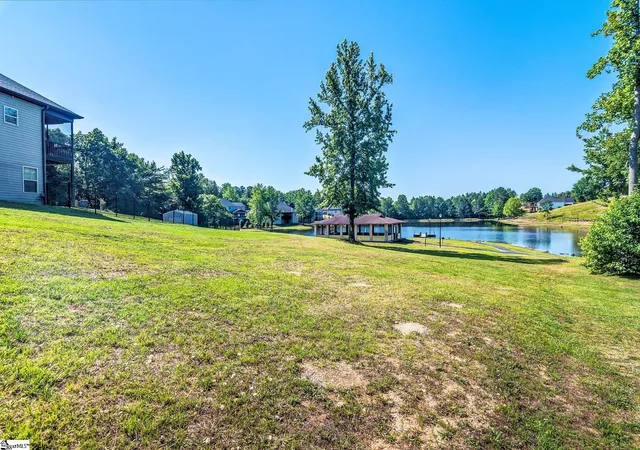 Homes for sale in Roebuck, SC | 424 Congaree Rd, Roebuck, SC 29376 | MLS# 1592472