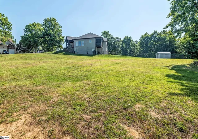 Homes for sale in Roebuck, SC | 424 Congaree Rd, Roebuck, SC 29376 | MLS# 1592472