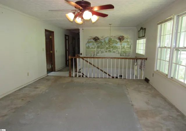 Photo 3 of Single family home for sale at 507 Eastcliffe Wy, Greenville, SC 29611 | MLS# 1600924 | Listing updated on 2026-08-14