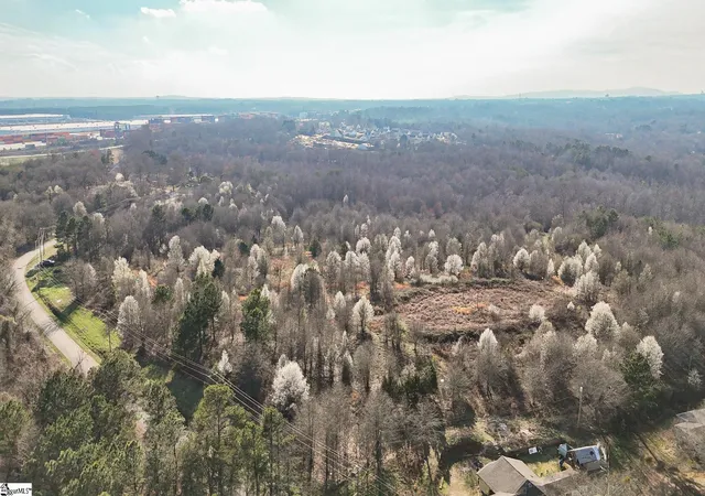 2nd image of 647 Blackwell Rd, Greer, SC 29651 | MLS# 1586264