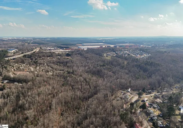 4th image of 647 Blackwell Rd, Greer, SC 29651 | MLS# 1586264