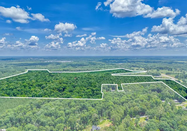 Photo 3 of House for sale at 00 72 Hwy, Clinton, SC 29325 | MLS# 1599096 | Listing updated on 2026-07-29