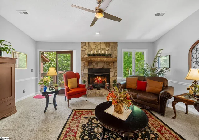 Photo 2 of Townhouse for sale at 15 Creekside Wy, Greenville, SC 29609 | MLS# 1595865 | Listing updated on 2026-08-25