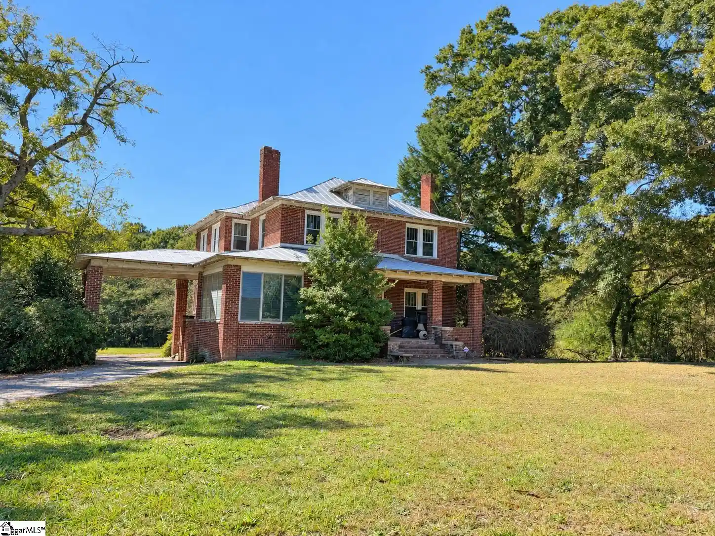 Photo 1 of Single family home for sale at 9102 Old Laurens Rd, Gray Court, SC 29645 | MLS# 1607502 | Listing updated on 2026-10-23