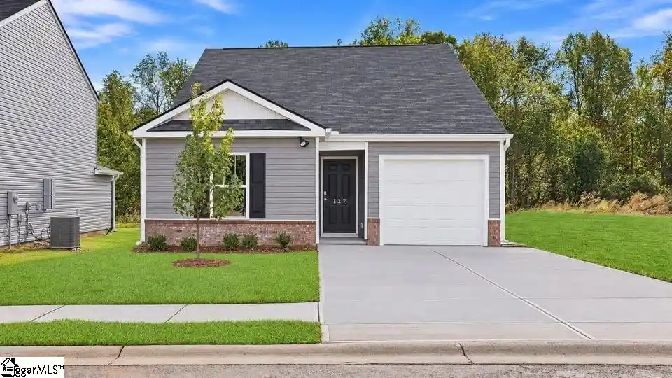 Photo 1 of Single family home for sale at 127 Cranford Rd, Fountain Inn, SC 29644 | MLS# 1599137 | Listing updated on 2026-10-21