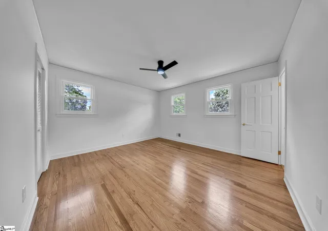 Photo 3 of Sale Pending at 17 Beaufort St, Greenville, SC 29615 | MLS# 1600536 | Listing updated on 2026-09-17