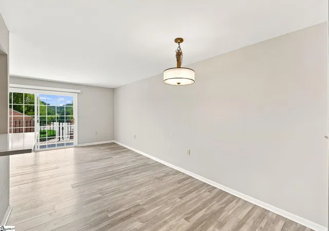 Photo 4 of Condo for sale at 925 Cleveland St #Unit 34, Greenville, SC 29601 | MLS# 1601590 | Listing updated on 2026-10-09